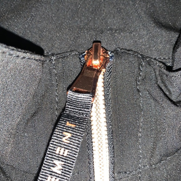 Statement scrub jacket - Picture 3 of 5